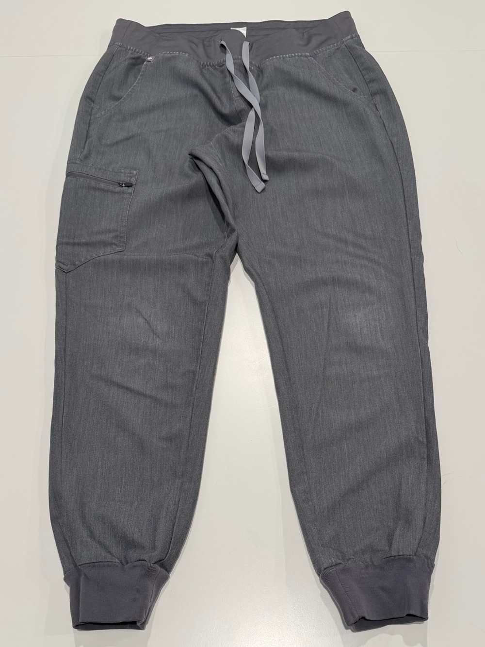 FIGS Zamora Jogger Scrub Pants Graphite Gray Medium